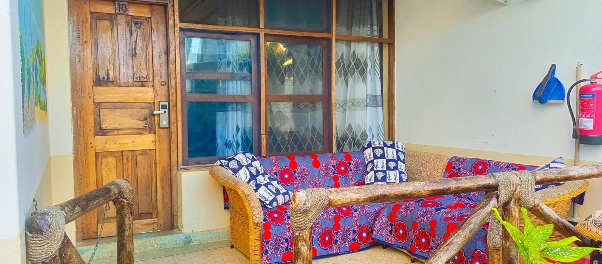 Simba Apartments Diani Beach Εξωτερικό φωτογραφία