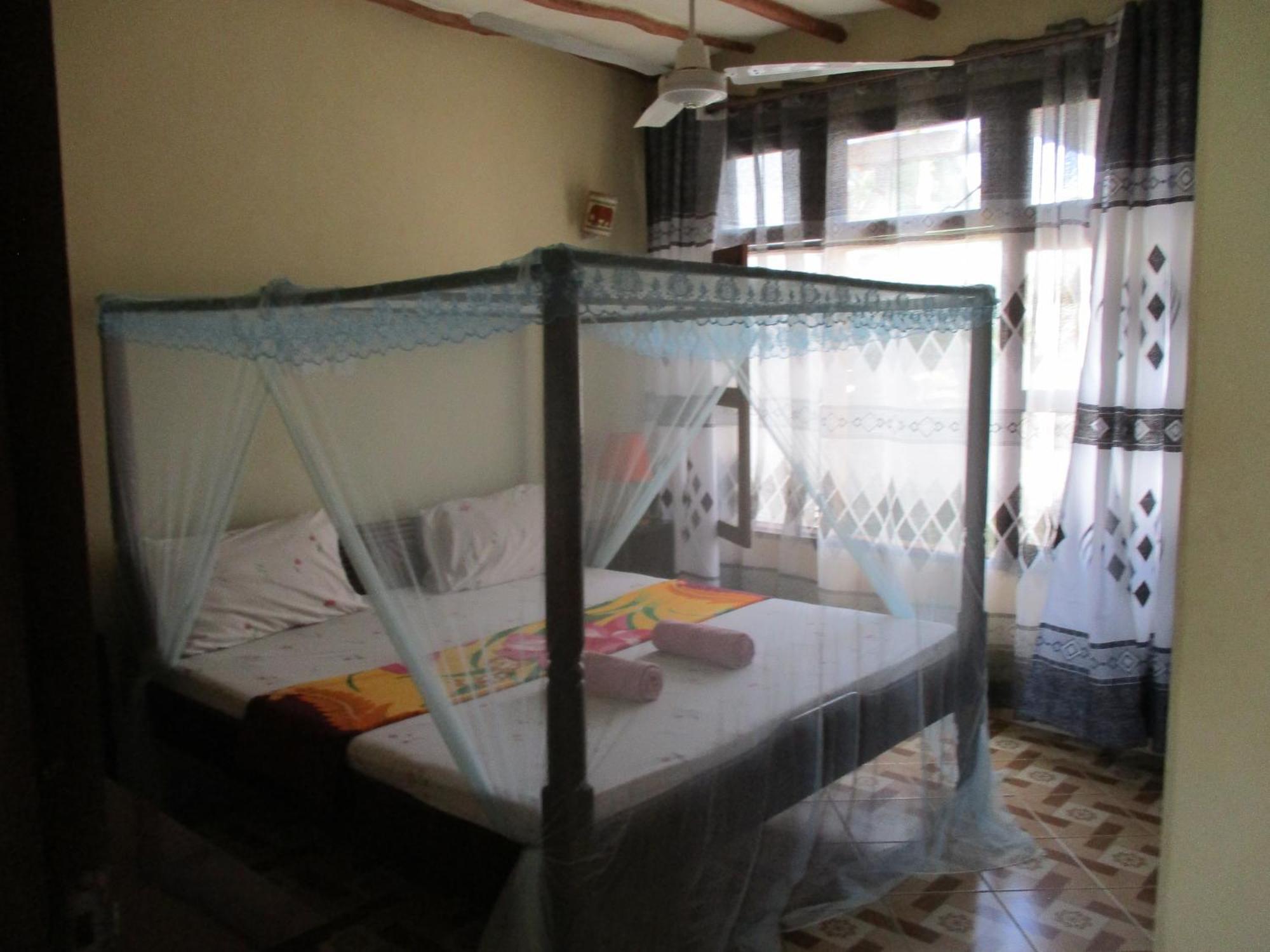 Simba Apartments Diani Beach Δωμάτιο φωτογραφία